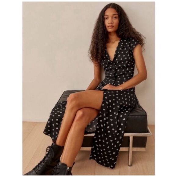 REFORMATION Size 2 Fauna Dress Black Floral Front Button-Up Midi Lightweight i24 - Picture 2 of 9
